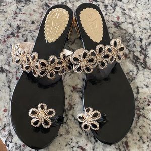 Black rhinestone flower sandals